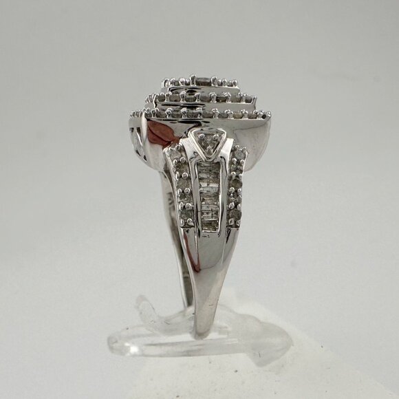 Beautiful 1.00 Carat Natural Cushion Cut Diamond Ring Size 7.25 - Picture 10 of 16